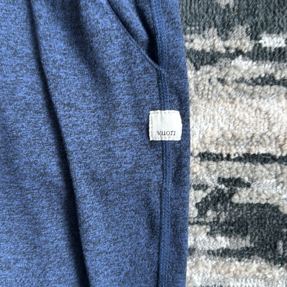 Vouri Women’s joggers 7/8 length - Picture 2 of 2
